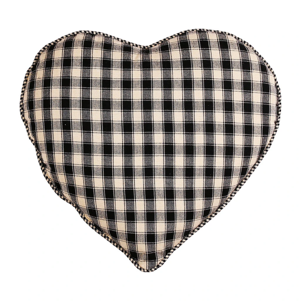 Coussin Cœur En Coton à Carreaux Noir 40x35cm - Campagne 3 Coussin Cœur En Coton à Carreaux Noir 40x35cm - Campagne