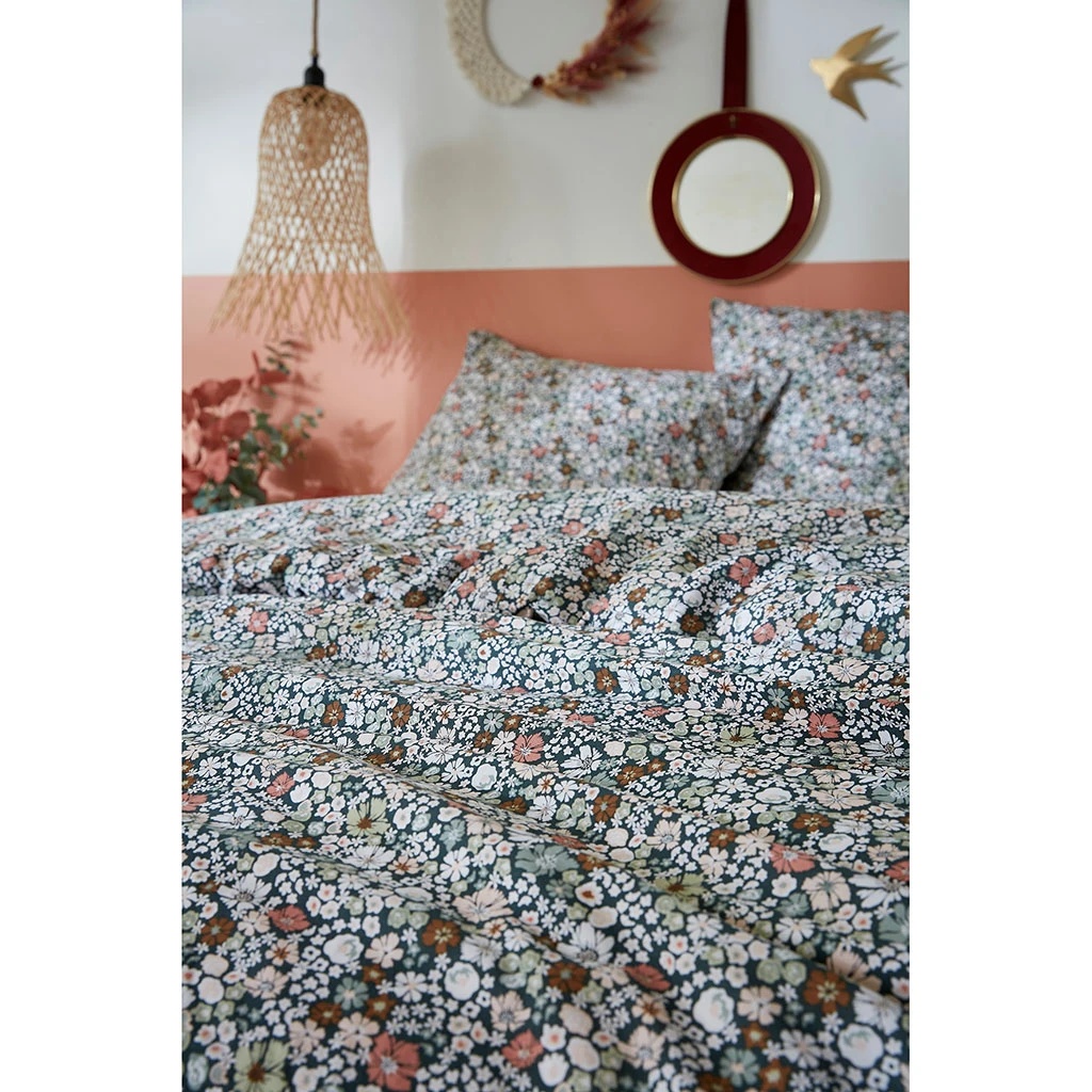 Housse De Couette 240x220 Cm Et 2 Taies D'oreiller 60x60cm En Coton Imprimé Fleurs - Malia 6 Housse De Couette 240x220 Cm Et 2 Taies D'oreiller 60x60cm En Coton Imprimé Fleurs - Malia – Image 4