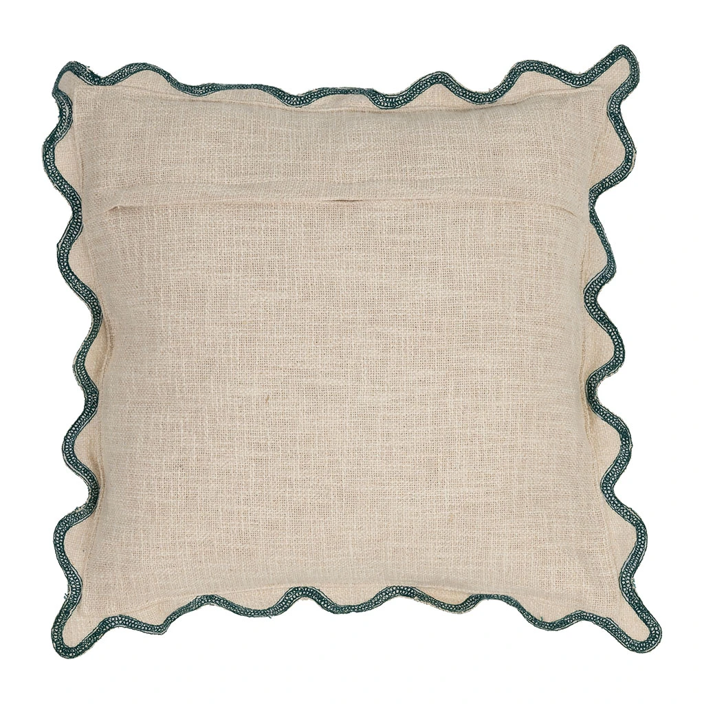 Housse De Coussin Brodée Dolce Vita En Coton Beige Et émeraude 45x45cm - Lumi 4 Housse De Coussin Brodée Dolce Vita En Coton Beige Et émeraude 45x45cm - Lumi – Image 2
