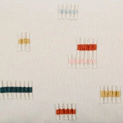 Housse De Coussin En Coton Brodée Multicolore 50x30cm - Patchuca 9 Housse De Coussin En Coton Brodée Multicolore 50x30cm - Patchuca -Magasin De Literie housse de coussin en coton brodee multicolore 50x30cm patchuca 77717 77717 DET03 WEB