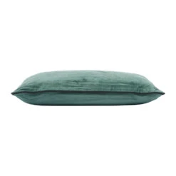 Housse De Coussin En Velours De Coton Vert 50x30cm - Velvetin -Magasin De Literie housse de coussin en velours de coton vert 50x30cm velvetin 38042 38042 DET02 WEB 1