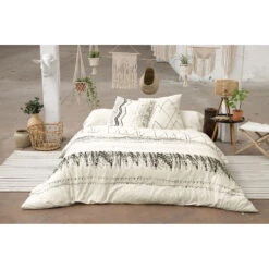 Housse De Couette 240x220 Cm Et 2 Taies D'oreiller 60x60cm Berbère - Gaia 7 Housse De Couette 240x220 Cm Et 2 Taies D'oreiller 60x60cm Berbère - Gaia -Magasin De Literie parure de lit berbere 240x220cm 646202 646202 FRN03 WEB 1