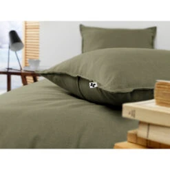 Taie D'oreiller En Flanelle Romarin 63x63cm - Candice 9 Taie D'oreiller En Flanelle Romarin 63x63cm - Candice -Magasin De Literie taie d oreiller 63x63cm flanelle unie candice romarin 658925 658925 FRN04 WEB 1