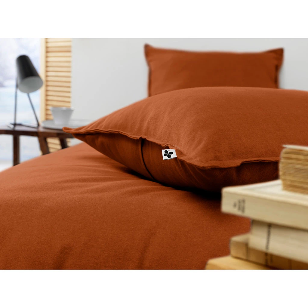 Taie D'oreiller En Flanelle Tomette 63x63cm - Candice 4 Taie D'oreiller En Flanelle Tomette 63x63cm - Candice – Image 2